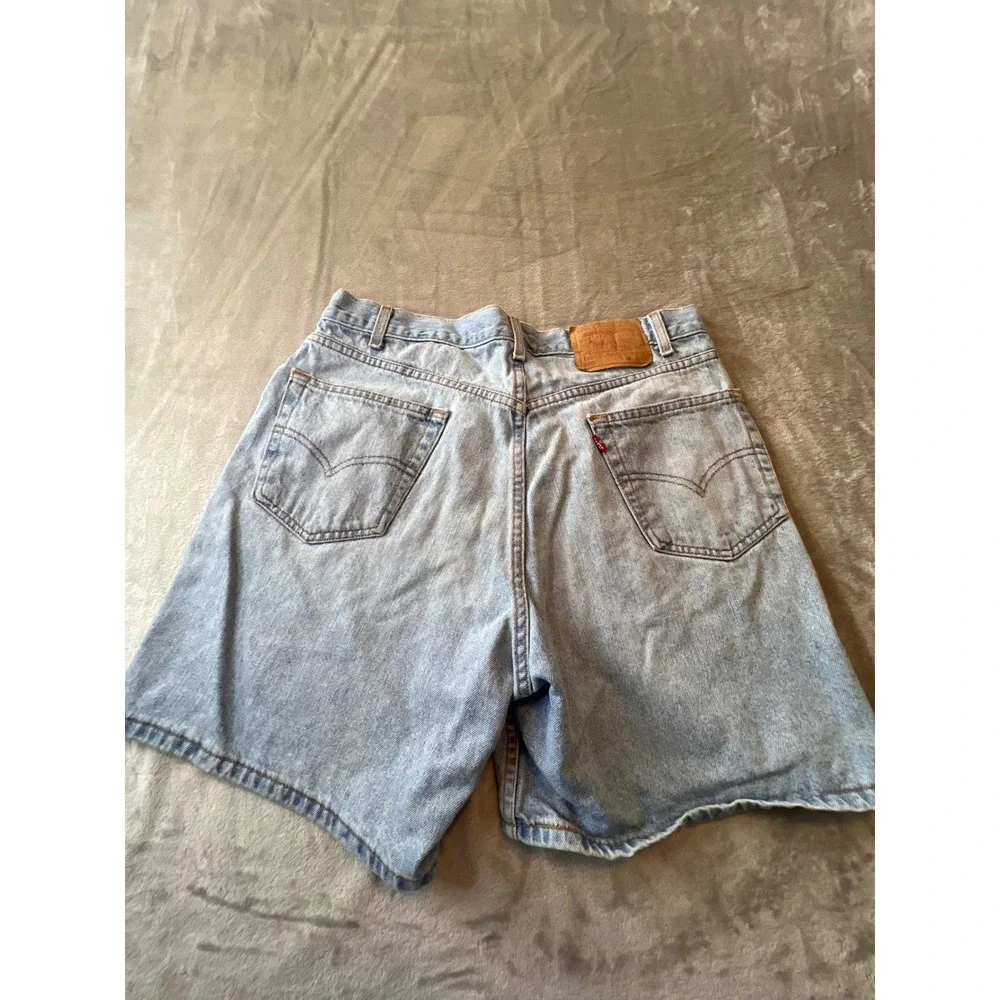 Levi's 550 Relaxed Fit Denim Shorts Mens 36 Light Wash Blue Vintage Style